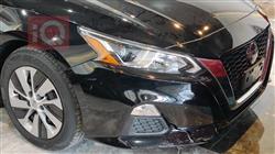 نيسان ألتيما